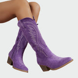 Bota Ocidental Elegante com Bordados