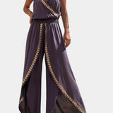 Lorena - Vestido Sofisticado com Detalhes Dourados