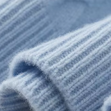 Pullover de lã merino extra-fina para o inverno com detalhe em cordão