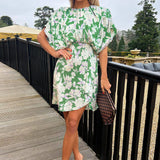 Mini Robe Verde com Estampa Floral e Mangas Estilo Bata