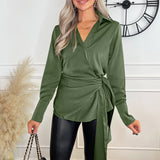 Blusa de Cetim Verde Oliva com Cintura Regulável