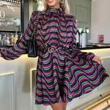 Vestido Skater de Manga Longa com Gola Alta, Estampa Multicolorida e Cinto