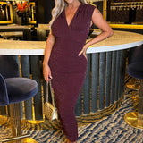 Vestido Midi com Saia Plissada e Top Drapê na Cor Ameixa Brilhante