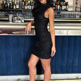 Vestido Mini Bodycon Preto com Brilhos e Gola Alta