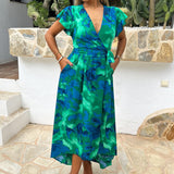 Robe Midi Plissée à Manches Courtes avec Ceinture, Imprimé Abstrait en Tons de Vert et Bleu