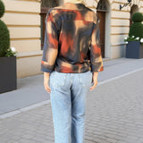 Camisa de Mangas 3/4 com Estampa Colorida em Efeito Smudge