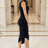 Robe Midi Noire à Détails Strassés et Épaules Drapées