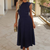Vestido Midi Azul Marinho em Scuba com Decote Redondo e Saia em A-Line