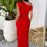 Vermelha Midi Dress com Ombros Expostos e Fendas Laterais
