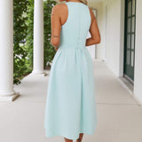 Vestido Midi com Saia Plissada e Gola Racer na Cor Verde Menta