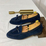 Loafers de Camurça com Pompom - Estilo Iate 'Monte Carlo'