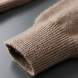 100% Cashmere V-Neck Pullover