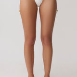 Biquíni Inferior Blossom com Laço Lateral - Tecido Texturizado Branco