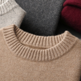 Suave Pullover de Caxemira Pura com Gola Alta