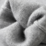 Conjunto de Relaxamento Alain em Cashmere Premium na Cor Cinza Claro