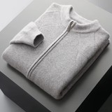 Cardigan de lã merino extra-fina com fechamento e detalhes em ribana