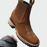 Botas de cowboy em couro