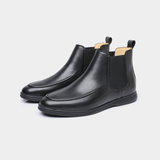 Botins Chelsea em Couro Preto
