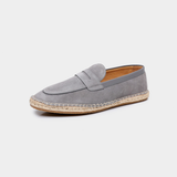 "Espadrilhas Penny Seaside - Cinza Claro" can be rewritten as "Penny Seaside Espadrilles - Light Gray".