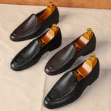 "Sapatos Belgas em Nappa com Almofadas Paris" could be rephrased as "Sapatos Nappa Belgas com Confortáveis Almofadas Paris".