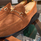 Loafer Harry em Camurça com Aplique de Horsebit
