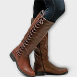 Lúcia - Elegantes Botins com Cadarços