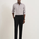 Calças Negras Slim Fit com Cintura Ajustável