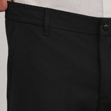 Sapatos Pretos Slim Fit em Material Semi-Elástico