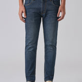 Jeans Slim Fit Azul Escuro com Corte Ajustado