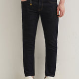 Jeans Carrot Fit Azul Escuro com Cintura Média Unissex