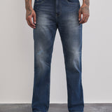 Jeans Azul Marinho com Corte Reto