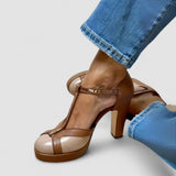 Criselmara - Sandália Elegante com Salto Alto e Conforto Superior