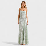 Verona - Maxi Vestido com Detalhes em Renda Floral