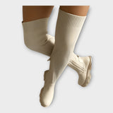 Botas Elegantes com Estilo Minimalista