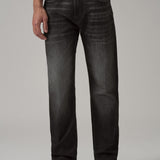 Jeans Pretos com Corte Médio e Efeito Desbotado