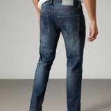 Jeans Slim Fit com Lavagem Média