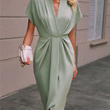 Caia - Vestido Midi com Estilo Envelope