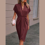 Caia - Vestido Midi com Estilo Envelope