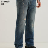 Jeans Azuis Desgastados com Corte Reto
