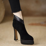 Dora - Botas Modernas com Conforto e Estilo