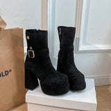 Amália - Botas Urbanas com Estilo e Confiança