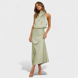 Alba - Vestido Satinado com Elegância