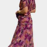 Luana - Vestido Chic com Decote em V