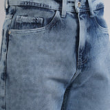 Jeans Slim Fit com Desgaste Suave