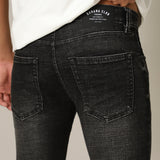 Calça Jeans Slim Fit Preta com Efeito Fumê