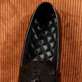 Couro Mocassins com Pompom Elegante