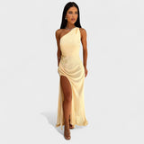 Aurélia - Elegante Vestido Longo de Cetim