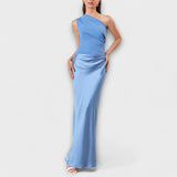Luna - Elegante vestido assimétrico de cetim