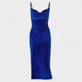 Gabriela - Vestido de Veludo com Decote Elegante