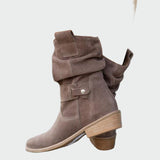 Botas Confortáveis na Altura do Tornozelo